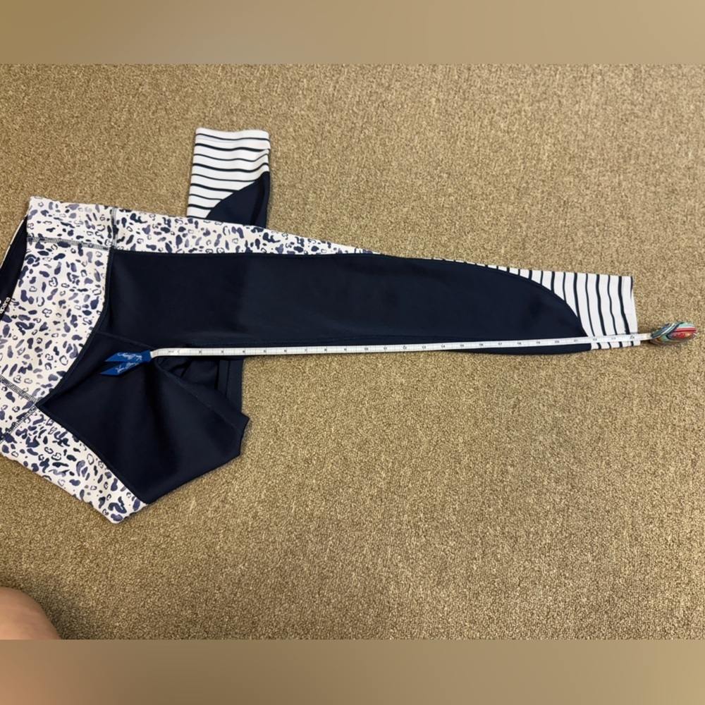 Apana: Womens Navy Blue/White Print/Stripe Athletic Yoga Leggings, XS - Picture 7 of 9